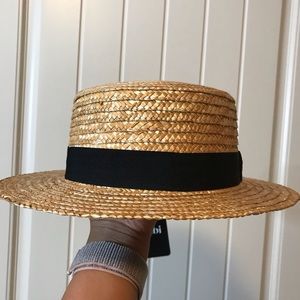 Straw hat